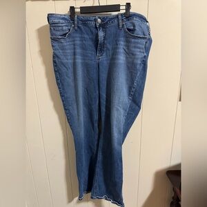 Silver Jeans Avery slim boot dark wash size 20 2x